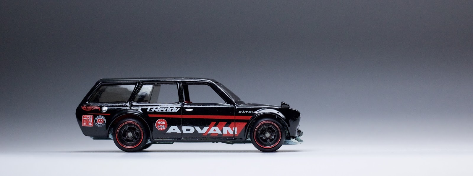 Hot Wheels Langka Japan Historics 1971 Datsun 510 Wagon - Gambar oleh Japanese Nostalgic Car Hot Wheels Langka Japan Historics 1971 Datsun 510 Wagon - Gambar oleh Japanese Nostalgic Car
