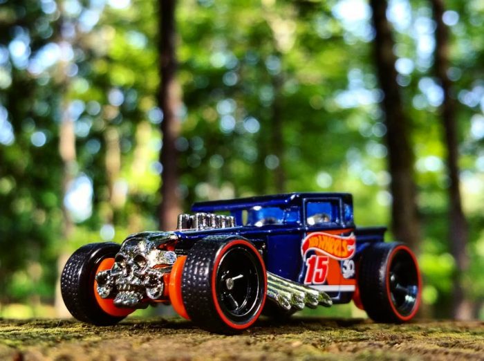 hot wheels langka super treasure hunt Bone Shaker hot wheels langka super treasure hunt Bone Shaker