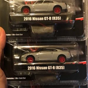 Mobil Greenlight Langka 2016 Nissan GT-R R35